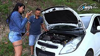 my car broke down so this curvy latina milf lets me fuck her big tits and pussy in lingerie