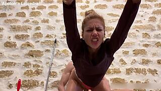 fuck me hard while i clean - tommy cabrio pounds apolonia lapiedra's tight pussy