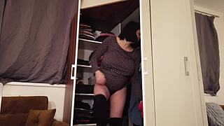 imagine shione cooper's huge pregnant boobs bouncing while she sucks them