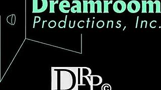 Solo Girl's Room Tour Turns Into Real Masturbation Show