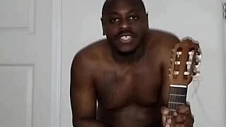 girl keeps singing and dancing freely online