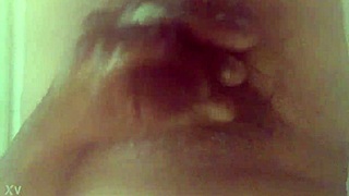 Quick Shower Body Rub in Steamy Bath