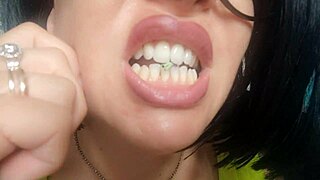 whoa stepson i'm your giantess mommy towering over you now 🍑🔥👀