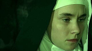 sweet honey's teasing feet beg for rough licking and sucking