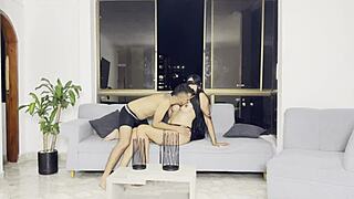 i'm offerin my hot roommate somethin huge she cant resist tommy miller style