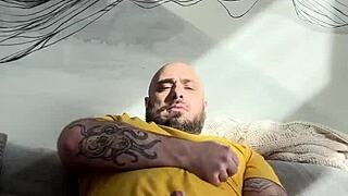 heading out for a three-week no-jerk break, last pump before i go