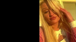 Hey, this horny tattooed student needs cock