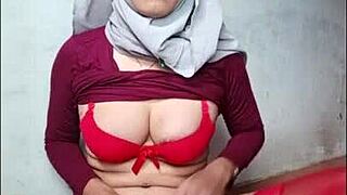 Hijab Shemale Rides Thick Dildo to Gushing Cum Explosion