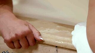 haley reed slips into bath with stacked roommate for wet licks and eco fun