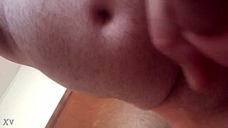 WATCH THIS AMATEUR STROKE HIS MONSTER HUGE COCK TO MASSIVE CUMSHOT!