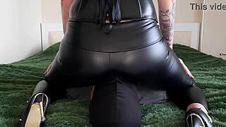 Ass worship dominatrix in tight leggings makes you grope her juicy cheeks - dream of facesitting that sexy femdom ass yet?