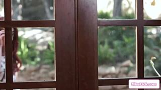 redhead babe isnt done yet keep licking my pussy till i squirt again