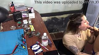 No cash for the tech so I deepthroat his cock instead