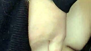 Quick outdoor pussy pounding tempts risky thrills