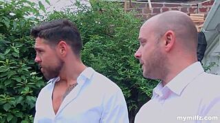 Experienced British milf couple tours holefill real estate with deepthroat blowjobs and big cock doggystyle