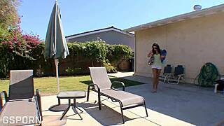 sunny teen ass tempts expert cock