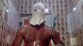 My erotic homemade masturbation in steamy bathroom feels huge naked bliss