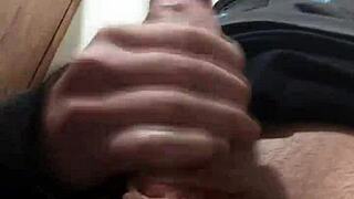i look at ya while i masturbate n cum all over camera lens