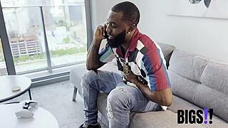 Sexy Muscular Ebony Bodybuilder Latina Patient Calls Doctor C Stylex in Hospital