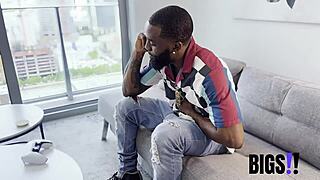 Sexy Muscular Ebony Bodybuilder Latina Patient Calls Doctor C Stylex in Hospital