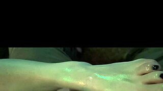 omg first time oiling up for a milf footjob 😍 homemade cum explosion