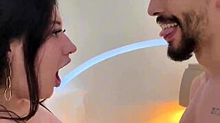 Quer saber como meu pau durou só 1:30 na boca mágica dela?