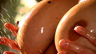 shay and julia tease big tits lick shaved pussies lesbian style