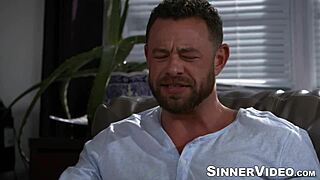 Big ass sheena ryder facesits bearded brad newman in rough muscular pounding