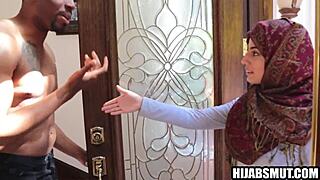 Arab housewife cheats hard with black neighbor's BBC! 🔥🍫😈