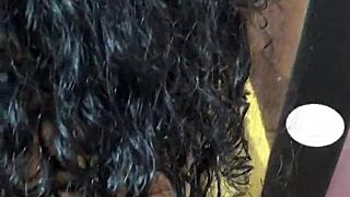 conozco esta madura colombiana curvy con nalgas enormes en colectivo...le digo vamo a tu casa y me invita!