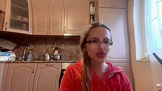 hey goddess your huge long nails own my wallet mistress