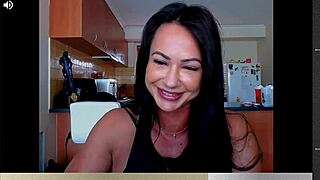 dig those ripped fbb calves flexing hard now