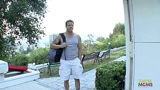 ebony goddess jessica dawn takes big cock interracial pounding ends in facial cumshot!