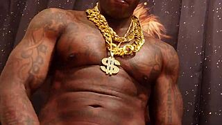 Hey king johnson, worship that massive african bbc hallelujah style!