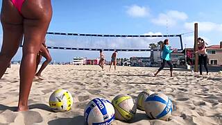 Whoa big booty African volleyball babe shaking that ass on beach! 🍑🏖️