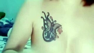 thai cam girl nong yok fa teases solo in live show