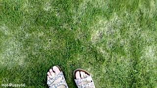 damn love this german amateur's bare feet slipping in flip flops outdoors sexy