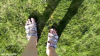 damn love this german amateur's bare feet slipping in flip flops outdoors sexy