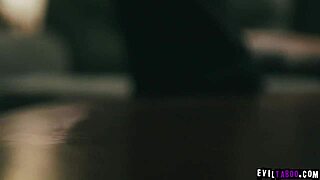 Sexy Best Friends Jane Wilde And Natalie Knight Share Nathan Bronson's Huge Cock In Wild 3Some