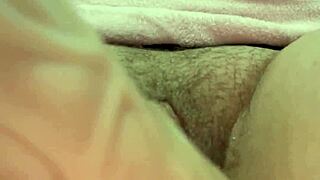 feel that big dildo stretching my wet pussy nice and deep