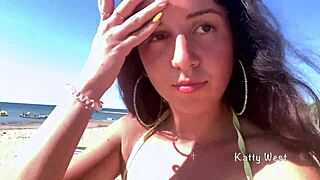 18yo kinks out peeing panties on public beach then squirts sunbathing