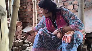 Chubby asian bbw bends over bed for labor contractor's deepthroat fuck!