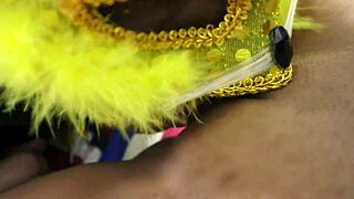 Pure delight licking sweet-smelling virgin pussy—aromatic juicy folds taste insanely good