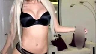 Issa Vegas Argentinian-Mexican Model Shakes Massive Ass Temptingly