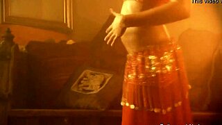 Watch this indian milf dance her way to ecstasy!