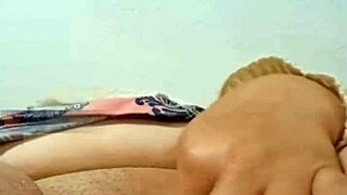 abuela stuffs her mature colombian pussy with big cucumber in bed