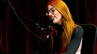 ruiva bella questions swing house with sheer red watch partner?