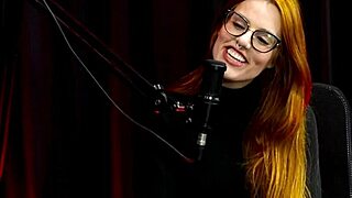 ruiva bella questions swing house with sheer red watch partner?