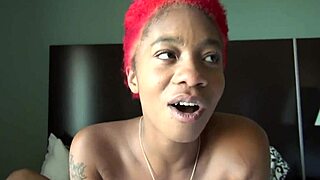 Hey, ever seen lizzy mitcheles get so freaky with the crew?