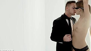 Damn, hot ass alexis crystal begs for kinky pounding now!